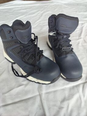 Hytest Footrest Steeltoe Shoe New